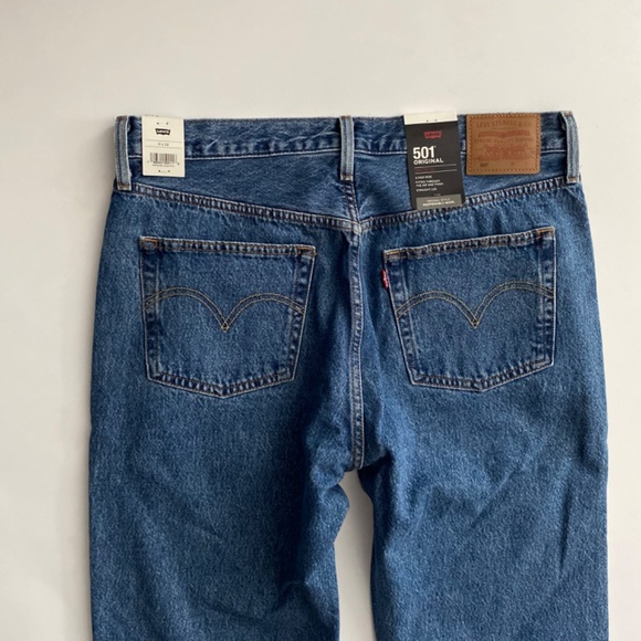 Levi's Premium Denim Jeans 125010438 501 Straight Leg Womens Jeans 31 x 32 - Picture 5 of 6